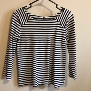 Old Navy - Black & white striped - 3/4 length